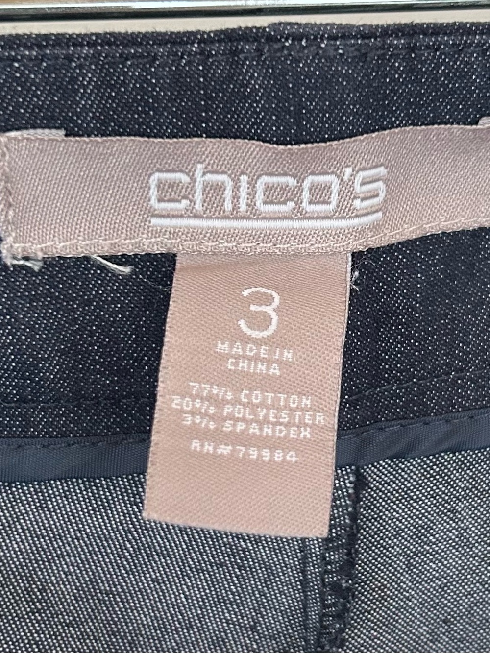 Chico's Women’s Dark Indigo Straight-Leg Capri Jeans, Size 3 or XL. - Picture 4 of 5